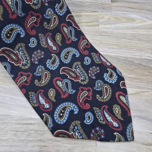 Polo by Ralph Lauren 100% Italian silk navy blue paisley print tie 56" long USA - Picture 2 of 6